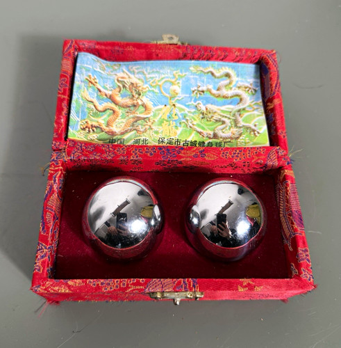 Vintage chinese baoding health - chinese,